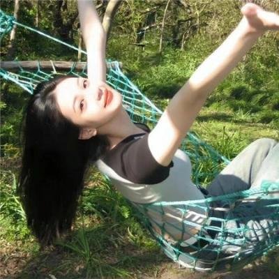 幸存者游戏海报