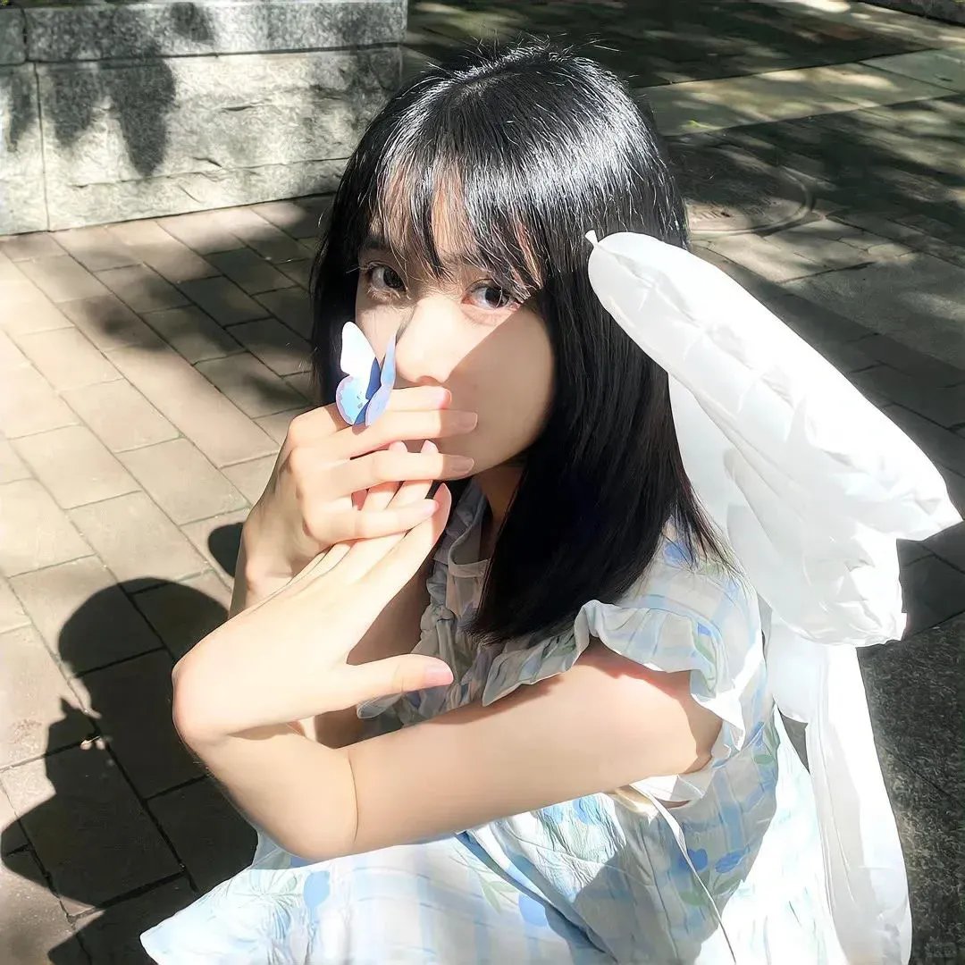 巴黎铁塔海报